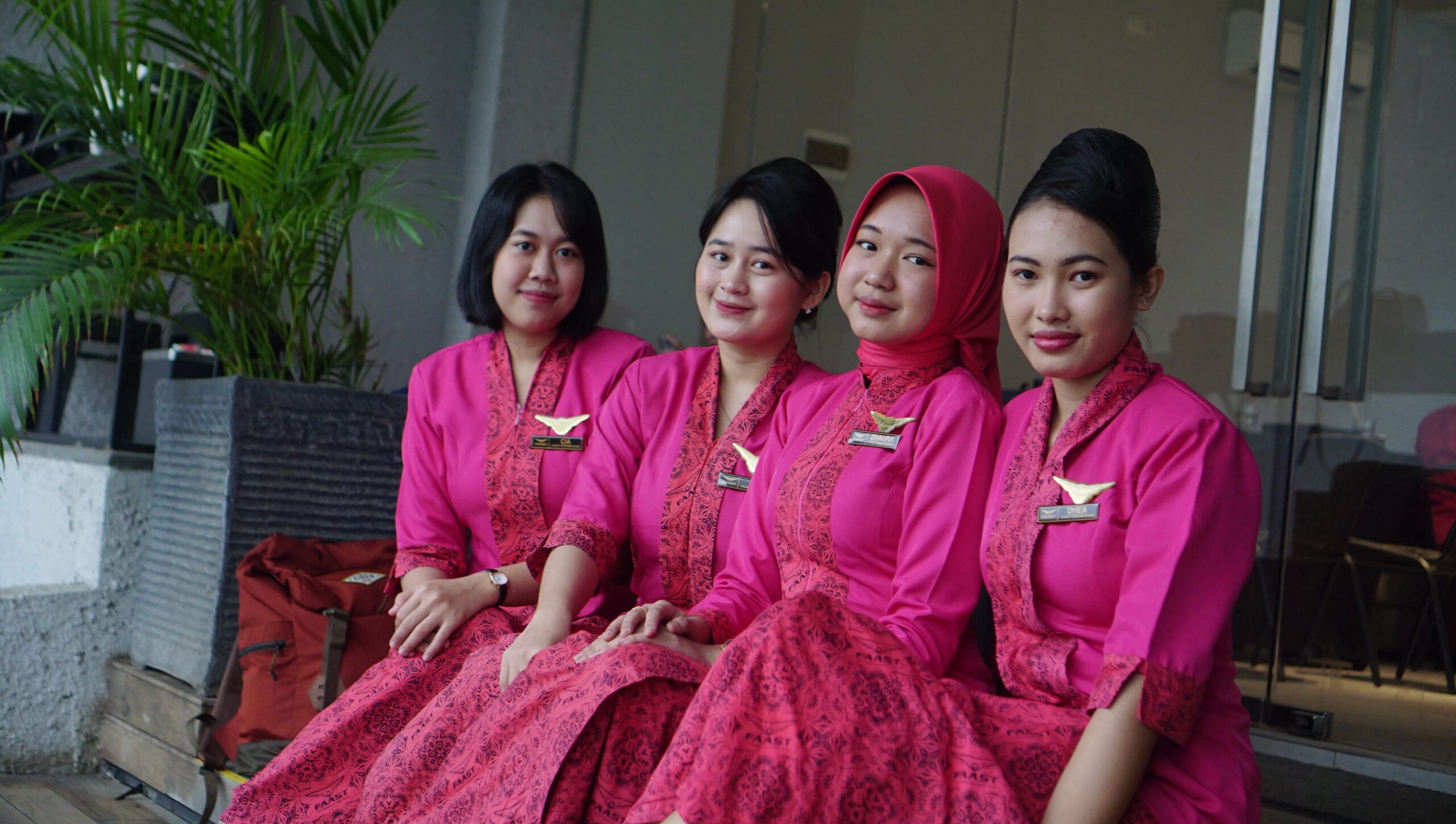 Jadi Pramugari Itu Tidak Sulit, Begini Caranya